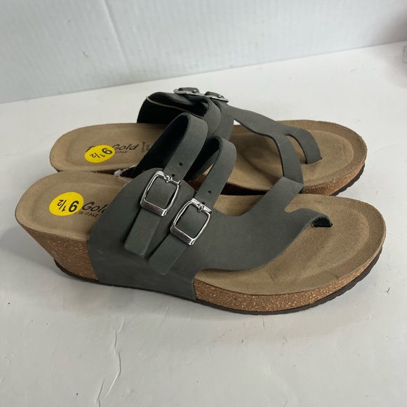 NWT Bio-Gold Leather Italian cork wedge sandals - Picture 2 of 6